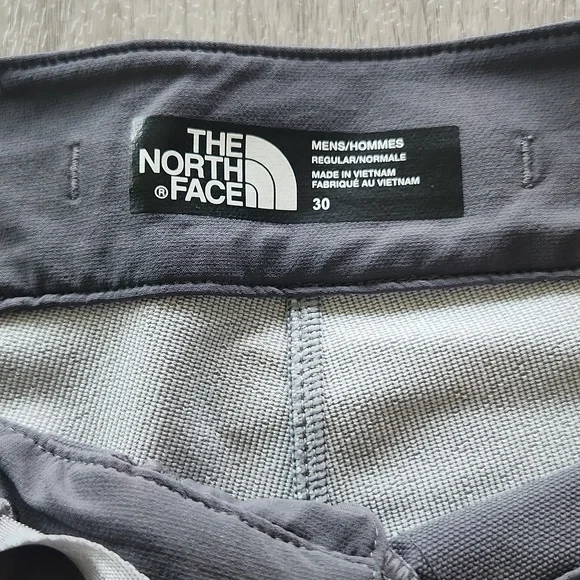 Men's The North Face Size 30 Waist. Gray Impendor Slim Fit Soft Shell Pants. - Picture 5 of 8